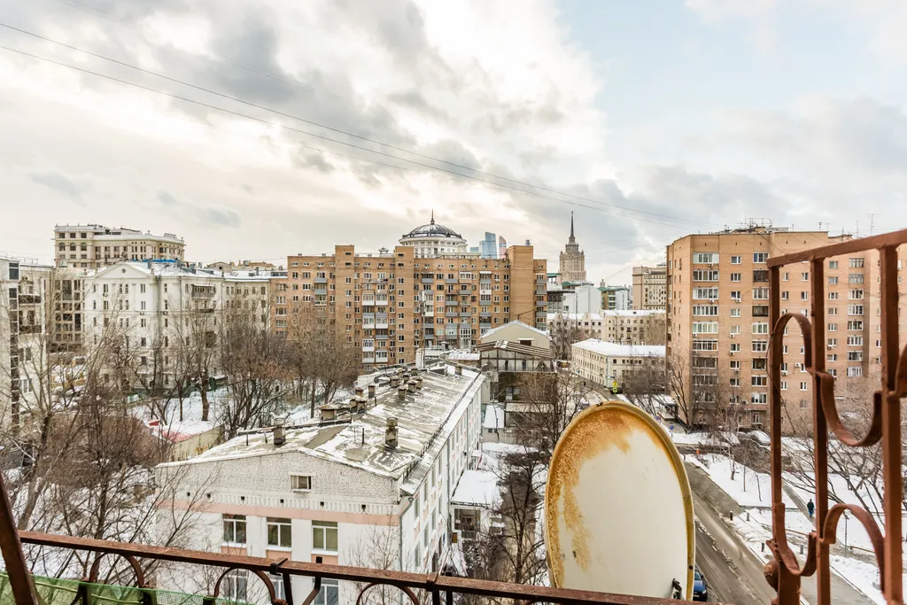 Квартира Просторная квартира с балконом у Арбата — Москва