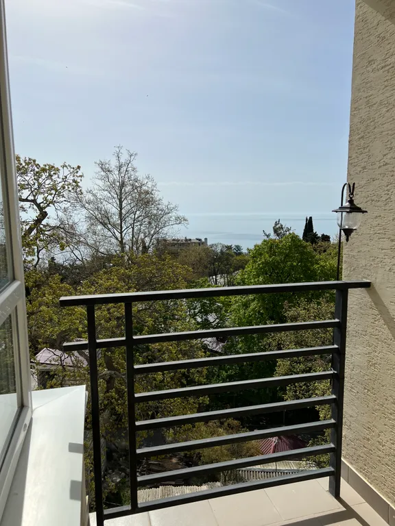 Апартамент веточка сакуры