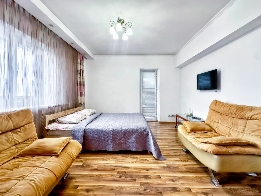 Квартира в самом центре для туристов и командированных с видом на горы