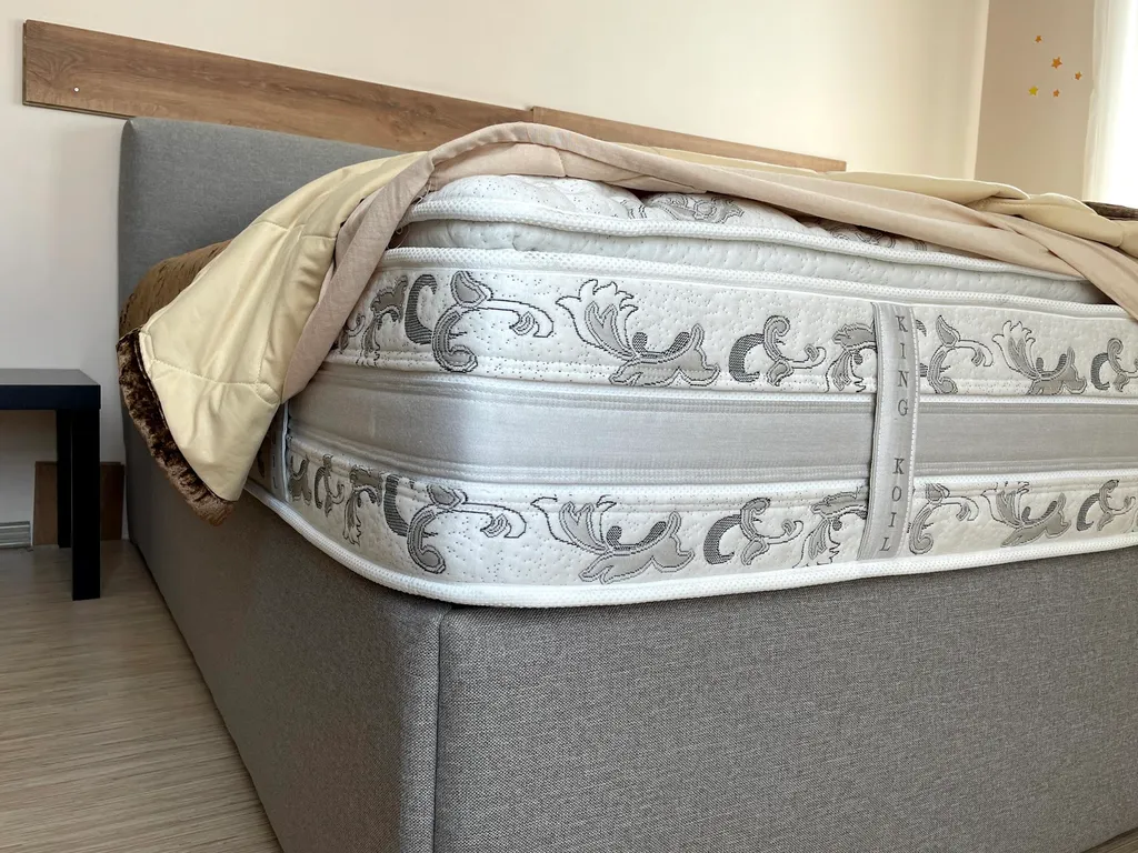 Двухкомнатный пентхаус с видом на море