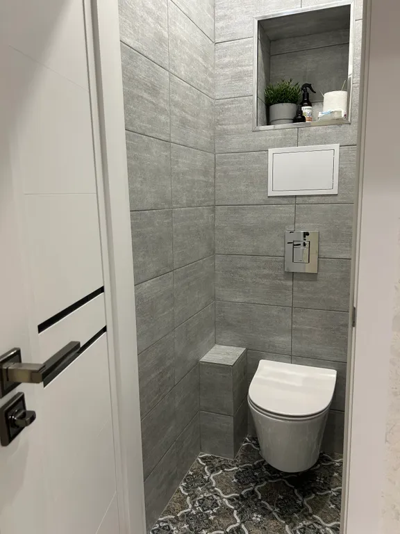 Светлая двухкомнатная квартира в отличном районе