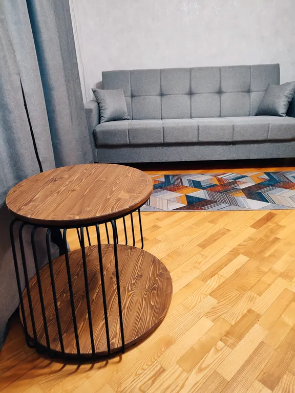 Просторная квартира с ремонтом в стиле лофт.