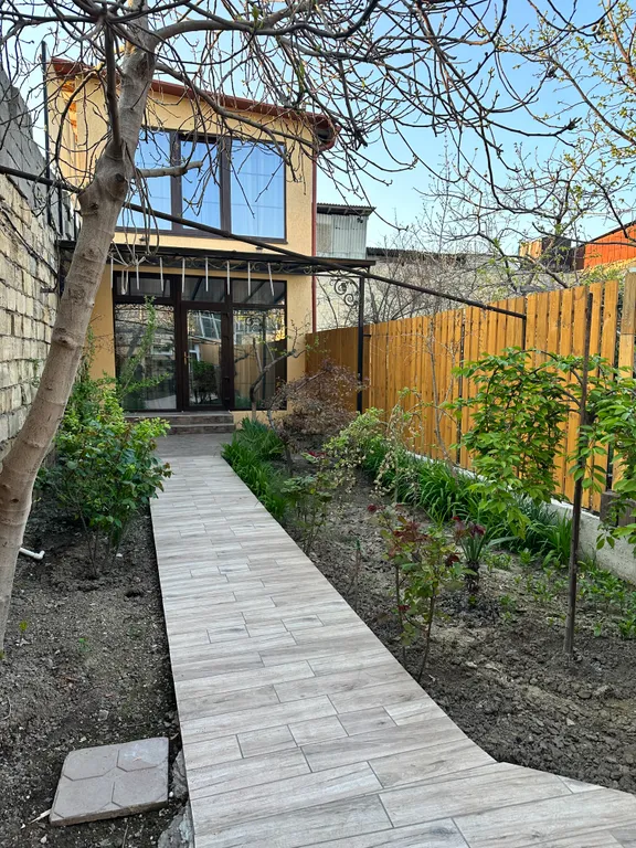 Коттедж Добрый домик Роуз — Дербент