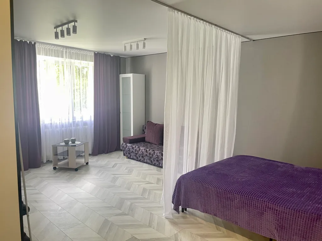 Апартаменты Sokol на набережной в пешей доступности к самому центру