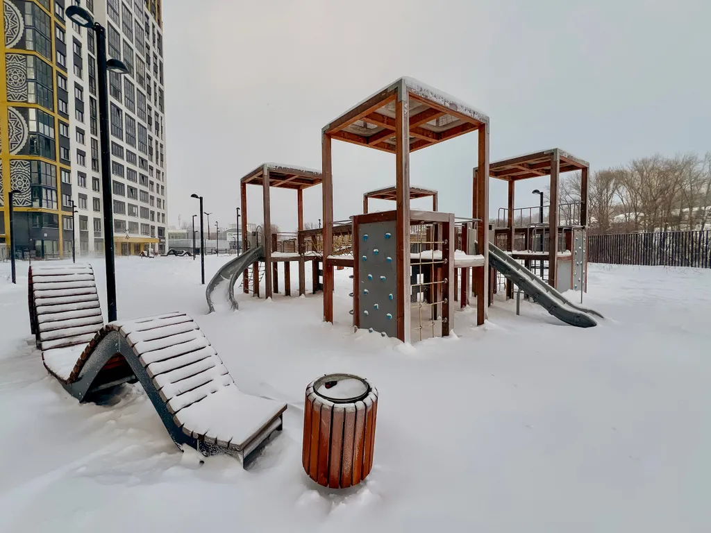 Caмaя уютнaя кваpтиpа в центре с бaлкoнoм