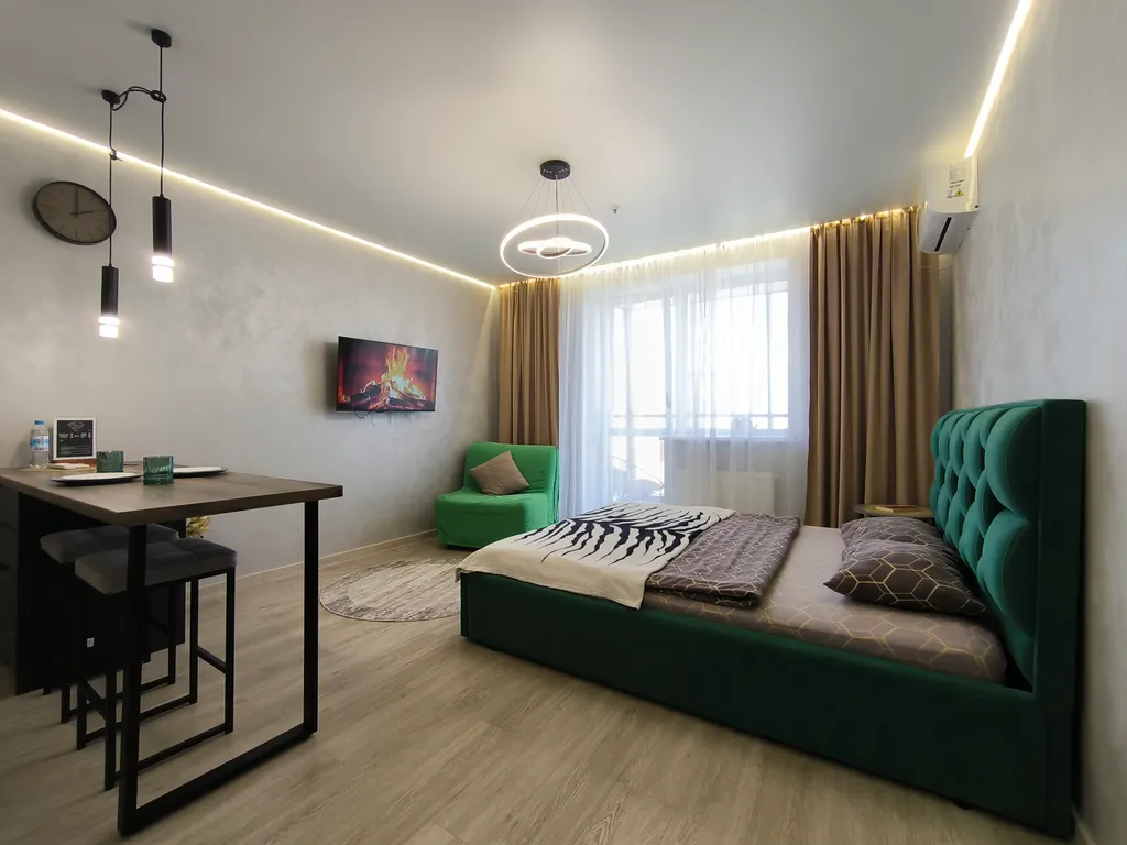 Студия у набережной