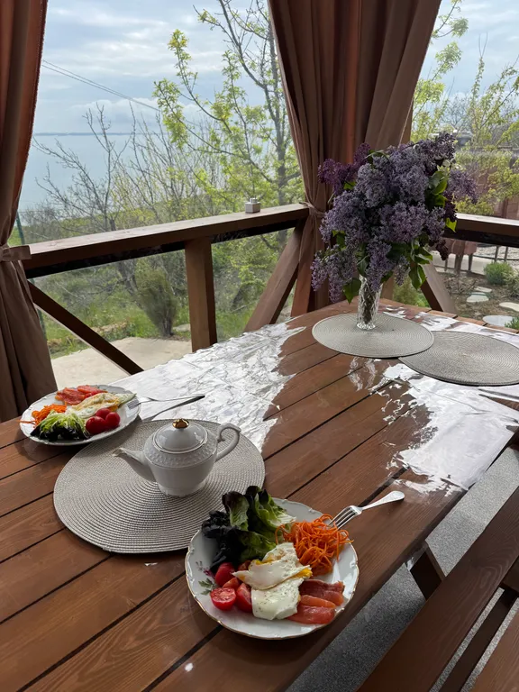 Коттедж Уютный домик на берегу моря — Осовины