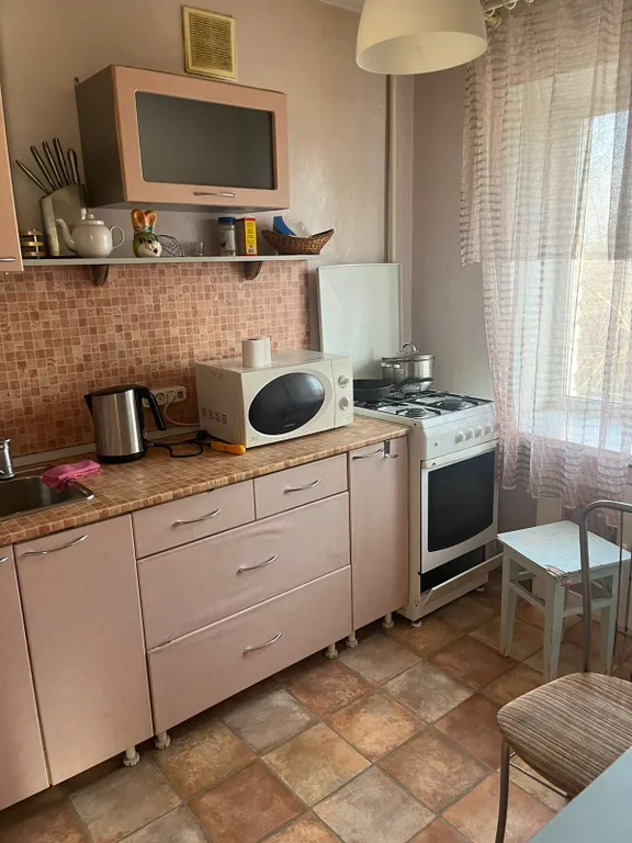 Рядом с вокзалом