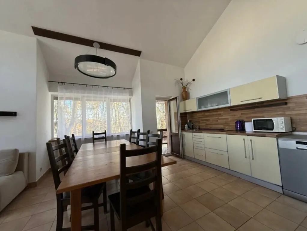 5-комнатный Дом