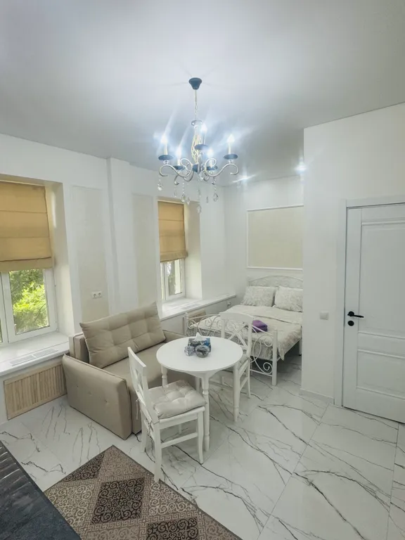 Квартира Студия в классическом стиле, на берегу реки В центре города — аренда посуточно в Полоцк