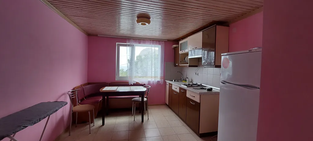 Апартамент с видом на море и горы