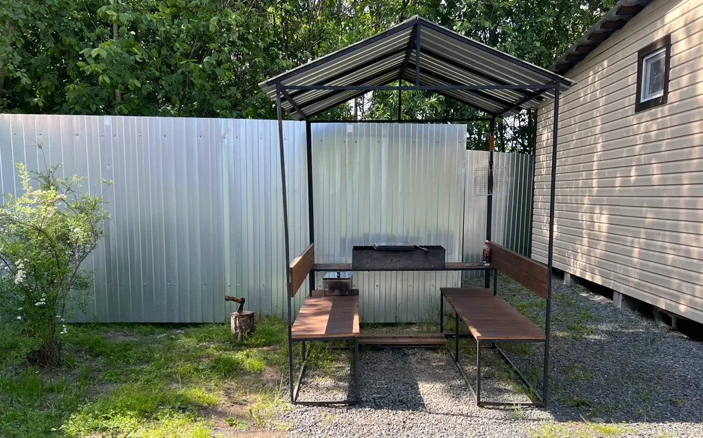 Коттедж 1-комнатный Дом — Деревянное