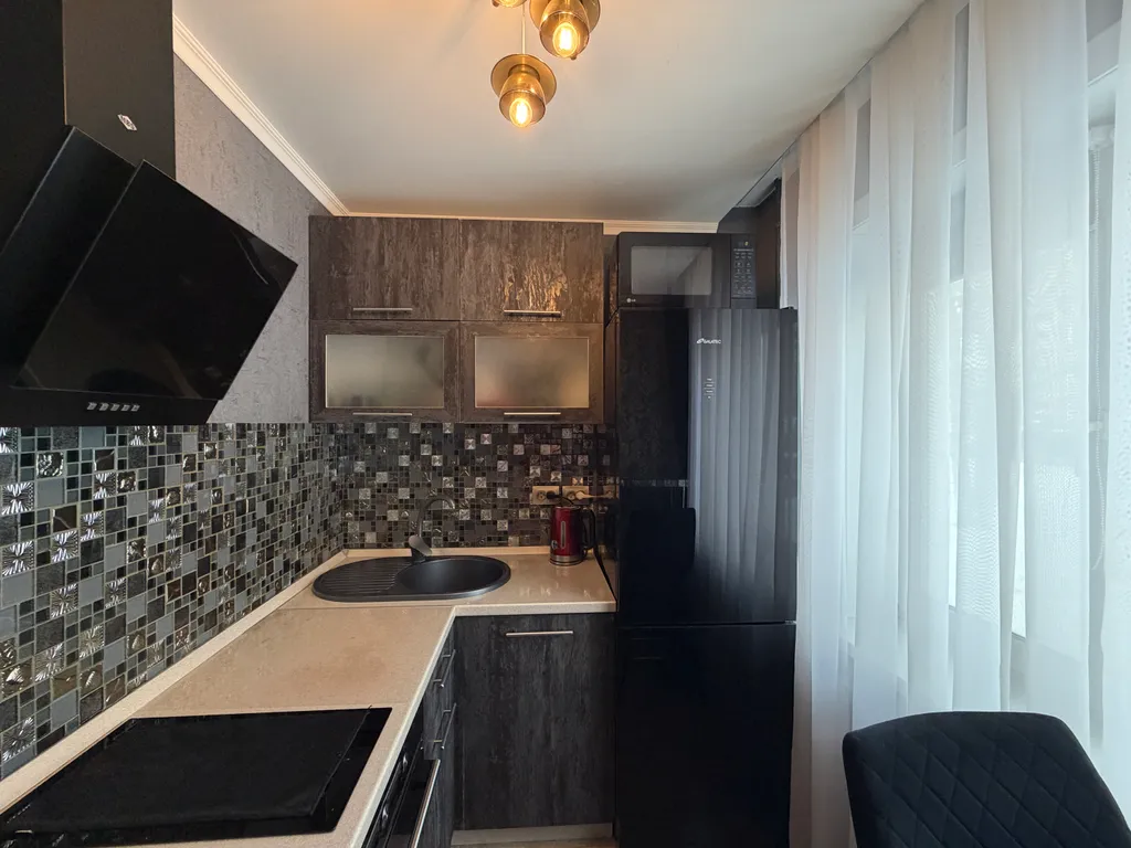 На проспекте Победы