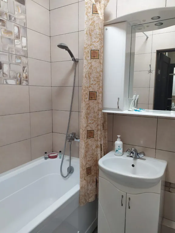 Уюная квартира с хорошим ремонтом