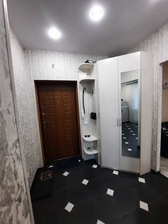 Апартаменты с панорамным остеклением в районе Кургана Бессмертия