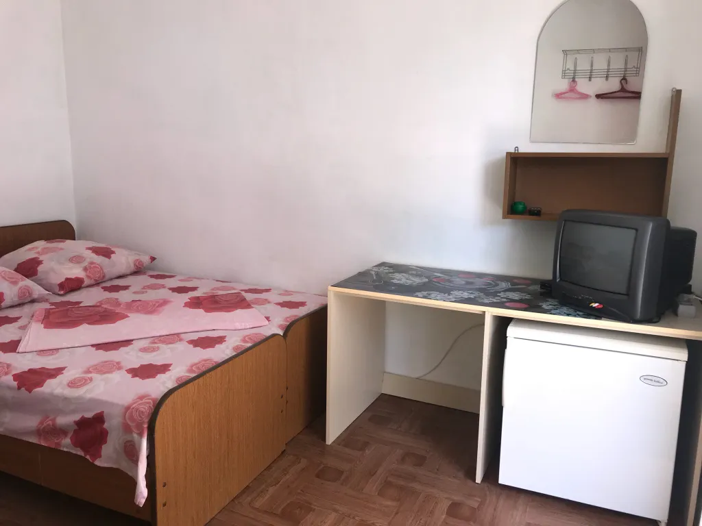 Квартира 3х местный номер эконом — аренда посуточно в Витязево