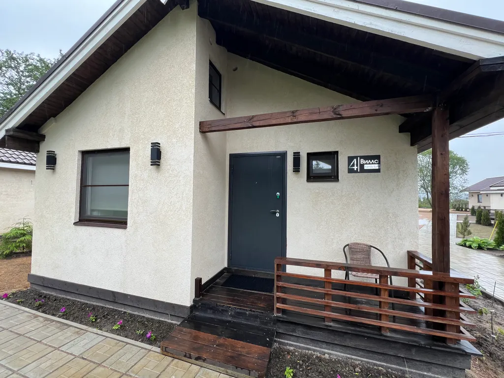 Коттедж Современный и уютным домик на берегу озера — Правдино