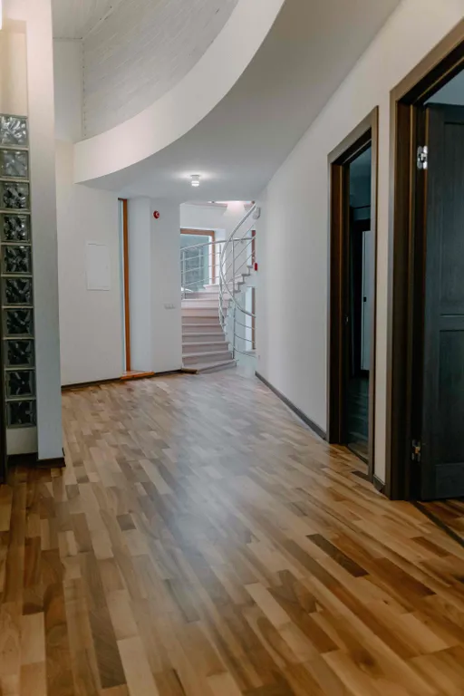 Коттедж с нотками стиля модерн