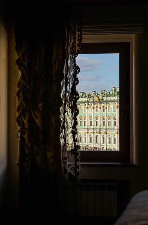 Апартаменты с видом на Эрмитаж