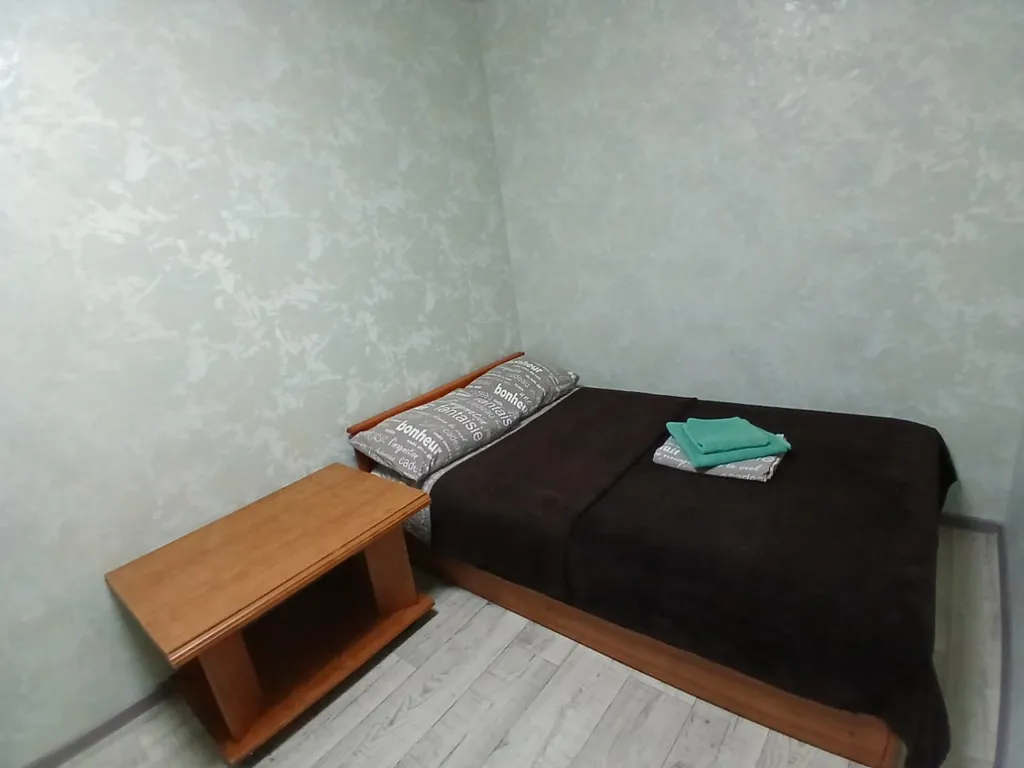 Сдаётся посуточно небольшая 1 комнатная квартира