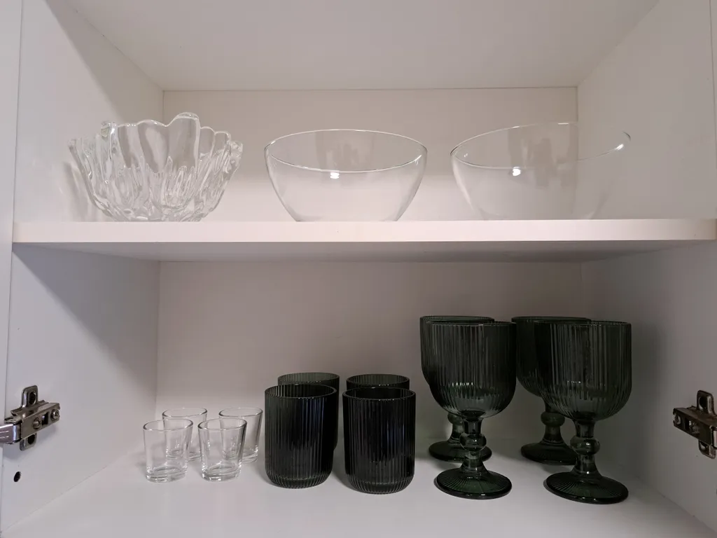 Просторная однушка с кроватью и смарт ТВ