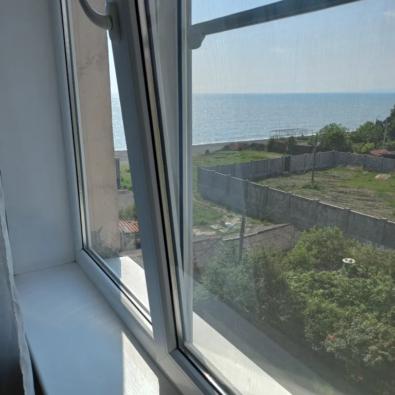 Квартира Апартамент с видом на море и горячими источниками — аренда посуточно в Сухум