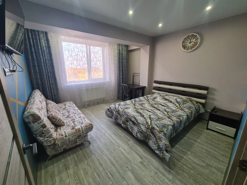 Квартира Апартаменты двухкомнатные Де-люкс — аренда посуточно в Абакан