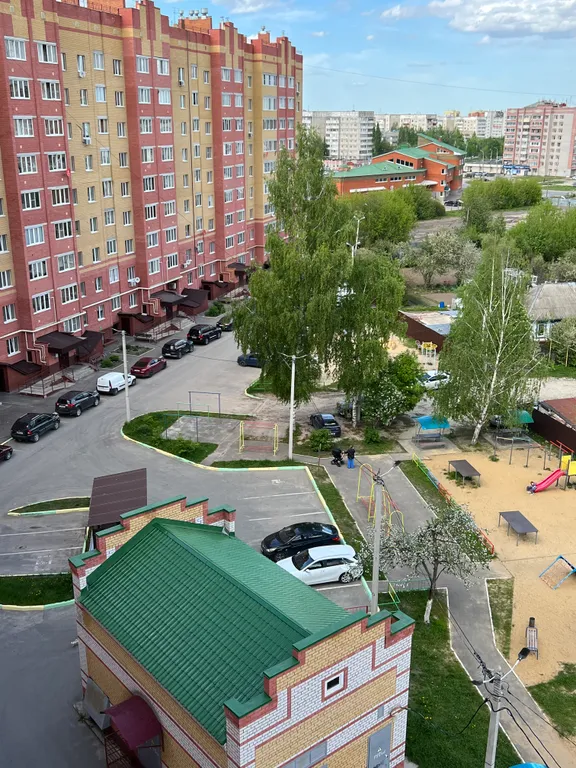 Уютная квартира с горячей водой круглый год и отоплением