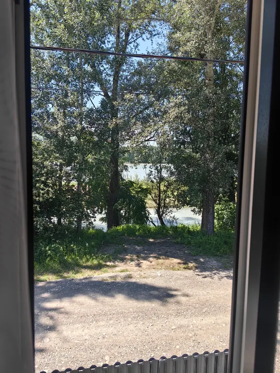 Любимый берег гостевой дом на берегу Катуни