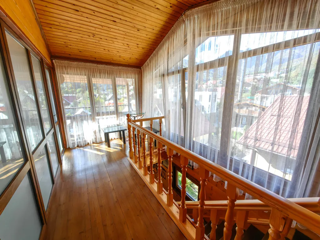 Панорамный делюкс с балконом