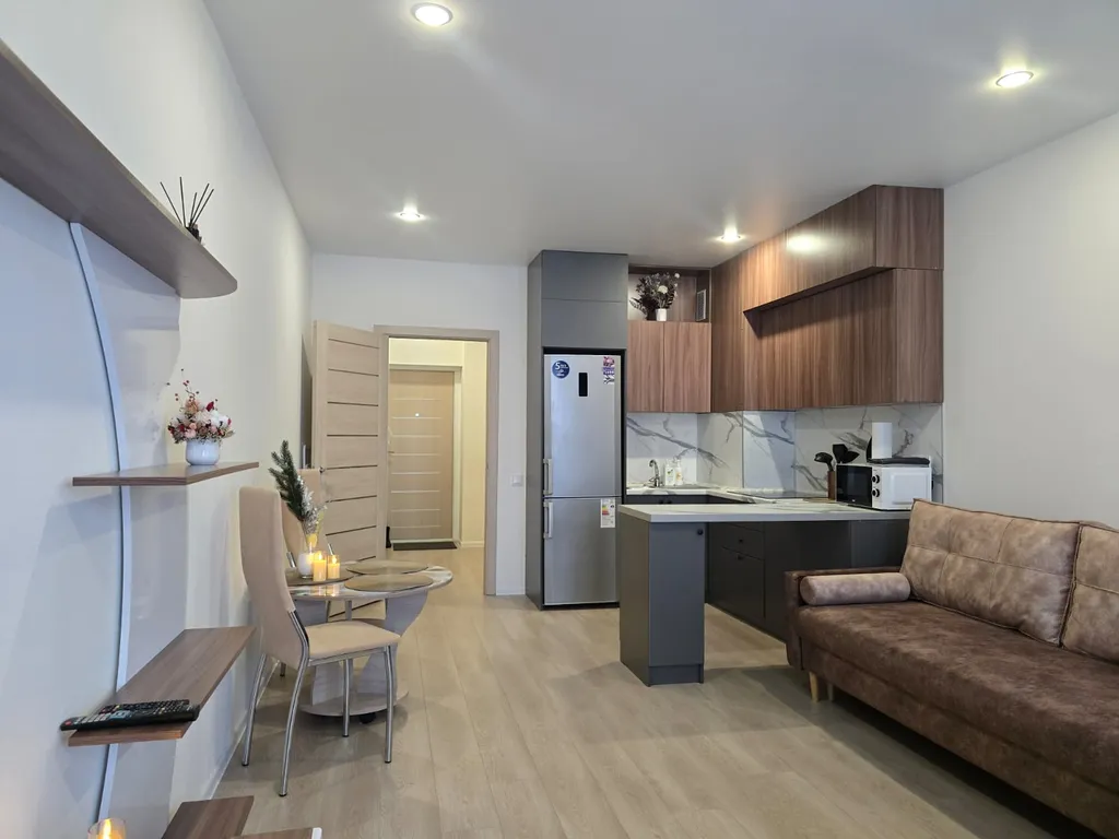 Уютная студия с видом на город