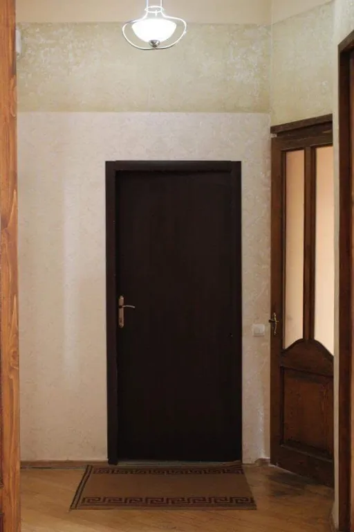 4-комнатная Квартира