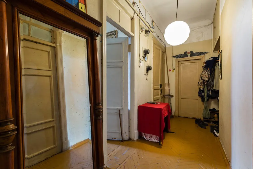 Квартира Уютная комната в старинной квартире — Санкт-Петербург