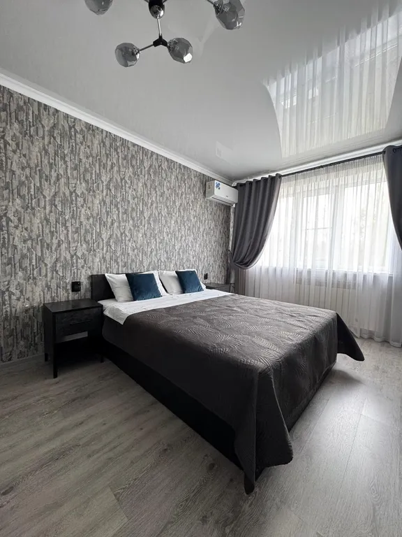 Современная красивая квартира в центре города