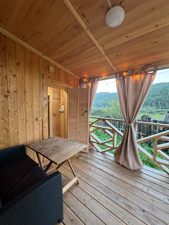 Уютный дом с лофтом