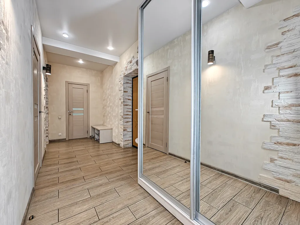 Евротрёхкомнатная квартира с балконом для 6 гостей