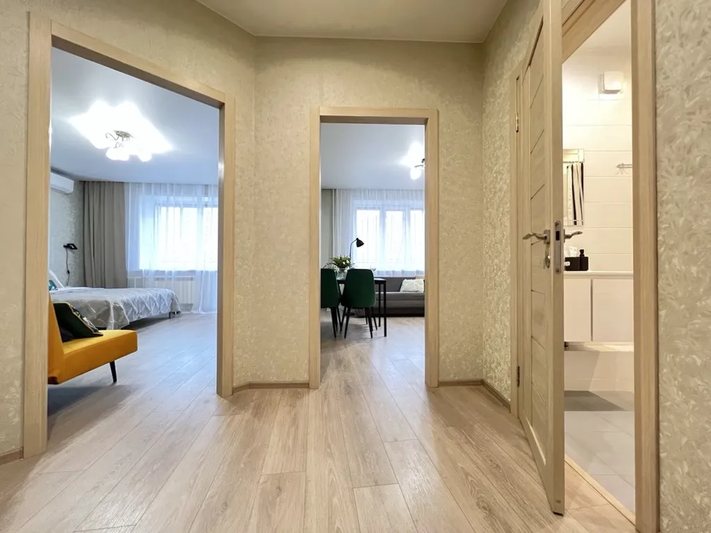 Квартира Квартира Sunny house 2шка студия с качелями на панорамной лоджии — Новосибирск