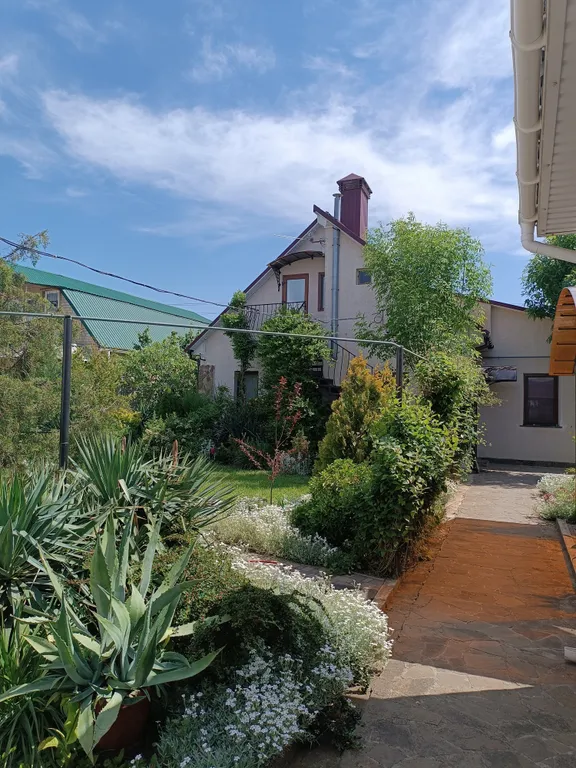 Коттедж Второй этаж дома 47 кв м — аренда посуточно в Приморский