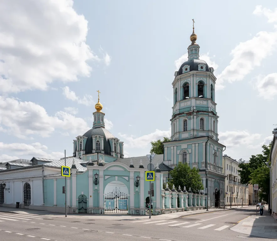 Квартира Квартира с видом на набержную и котельническую высотку — Москва