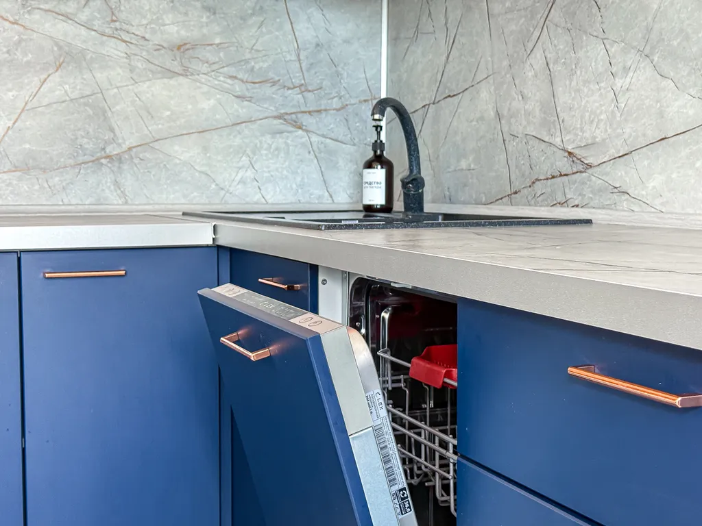 Трехкомнатная дизайнерская квартира в самом центре города