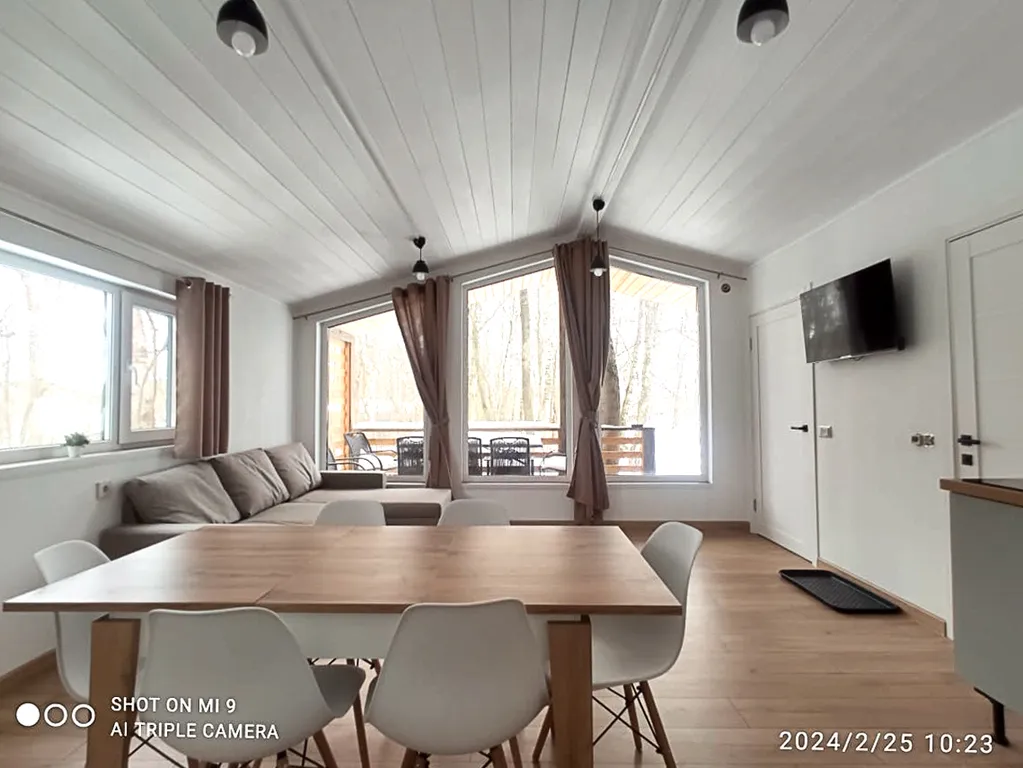 Коттедж Новый стильный дом, большая лесная территория, недалеко от пруда с пляжем — аренда посуточно в Домодедово