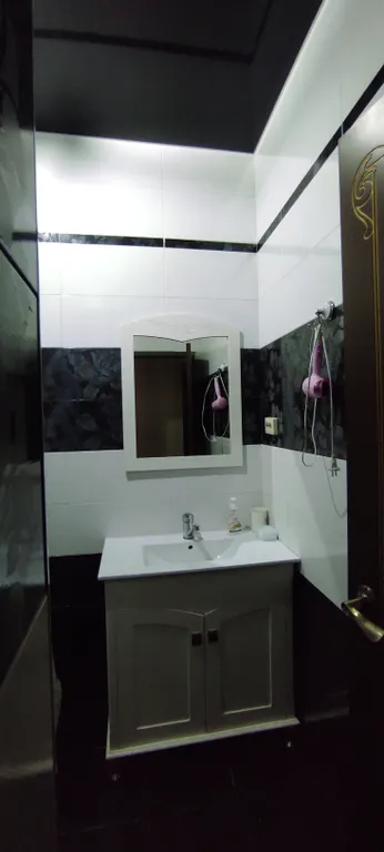 Уютная 3  квартира под ключ в центре Сухума