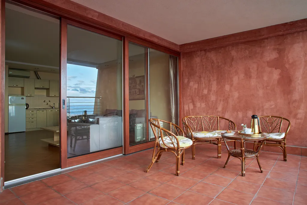 Апартамент с видом на море