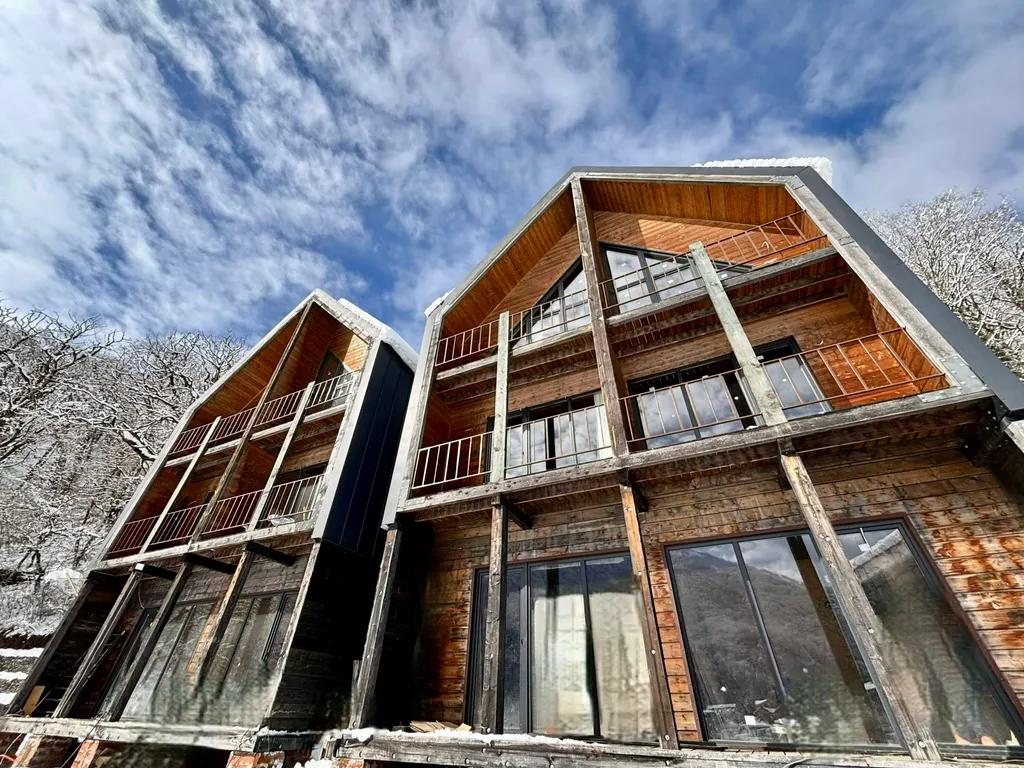 Апартаменты у озера с панорамой гор