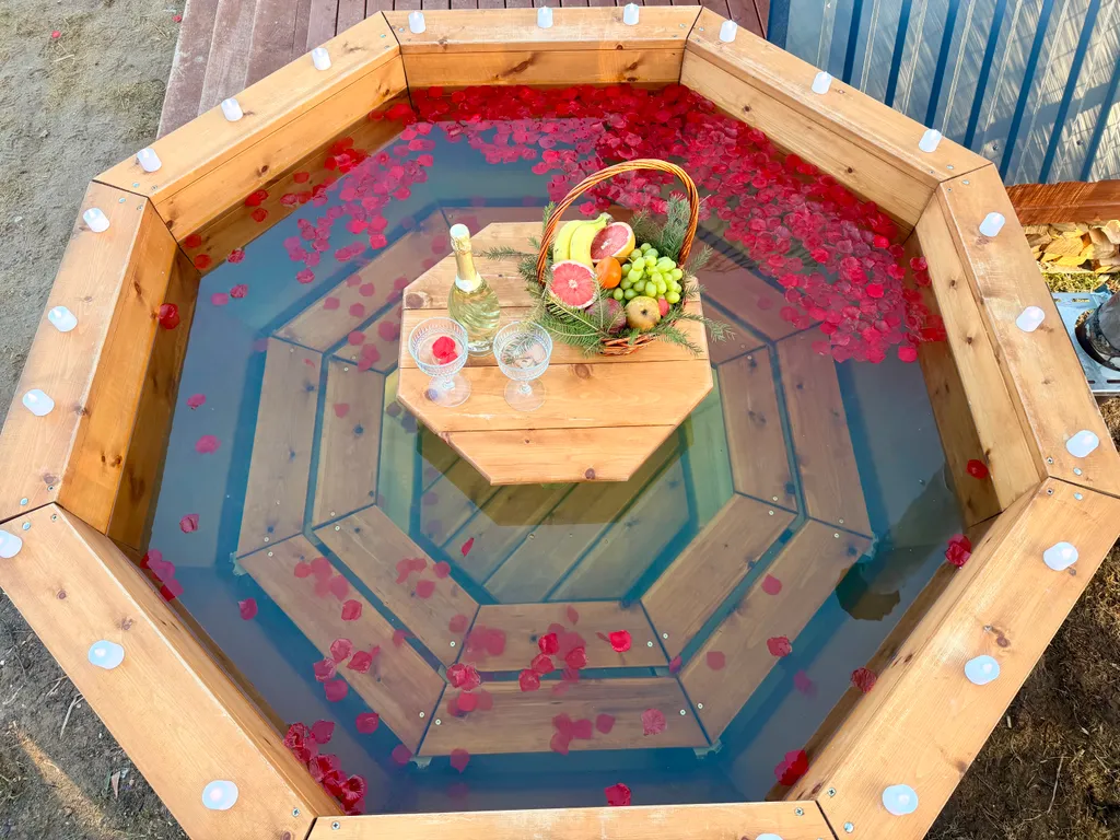 Дом A-frame с сибирским чаном на бревнах и баней