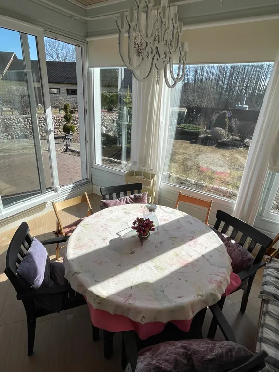 Уютный и комфортный деревянный дом