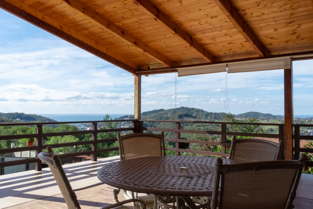 Дом в горах с видом на море Сочи