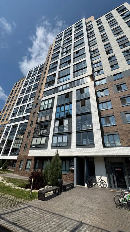 Уютная светлая евродвушка в 15 минутах ходьбы до центральной площади