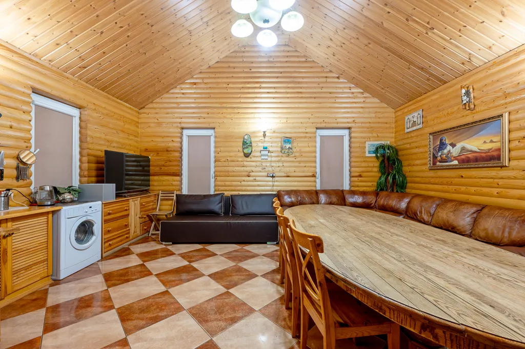 Уютный гостевой домик с жаркой баней и большой беседкой с мангалом