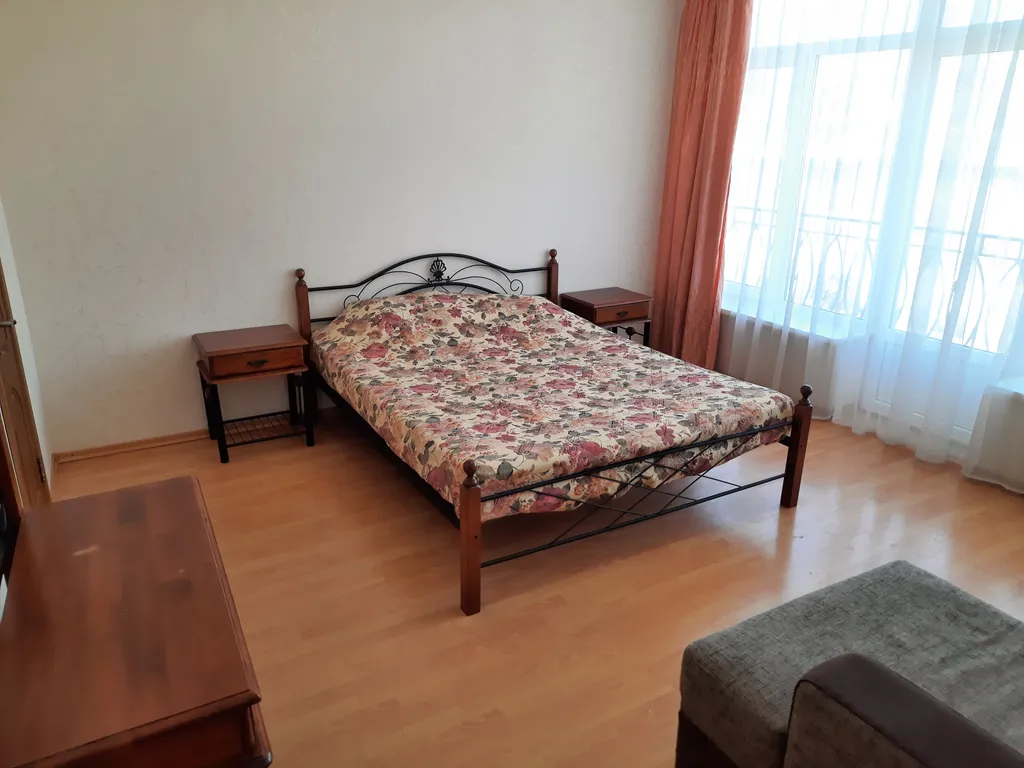 Двухуровневый номер для большой семьи